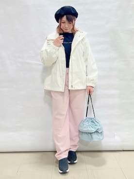 「SHOO・LA・RUE（シューラルー）の【防花粉/高レビュー】きれいもかっこいいも叶える 欲張りマウンテンパーカ（ブルゾン、ホワイト系）」を使った、*Yui*さん（レディース・151cm）の春コーディネート