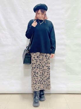 「SHOO・LA・RUE（シューラルー）の【洗濯機可/セットアップ可】さりげないラメ使いで差をつける クルーネックニット（Knitwear、ブラック系）」を使った、*Yui*さん（レディース・151cm）の冬コーディネート