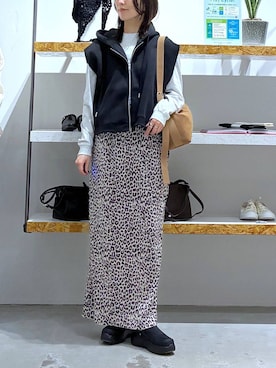 「LEPSIM（レプシィム）のフェイクレザースクエアショルダー　573177（ショルダーバッグ、ブラウン系）」を使った、たかね。さん（レディース・170cm）の春コーディネート