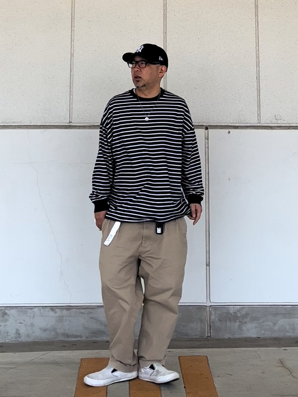「キャップ、ボーダー、チノパン、スリッポン、NEW ERA、bellken、Y-3、TENBOX」｜「NEW ERAのニューエラ LP5950 MLB（キャップ、ブルー系）」を使った、＝＝トム＝＝さん（メンズ・174cm）の春コーディネートの1枚目の写真