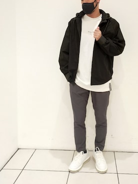 「B'2nd（ビーセカンド）のアイテム（スニーカー）」を使った、minamiさん（メンズ・173cm）の夏コーディネート