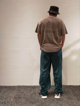 「B'2nd（ビーセカンド）のアイテム（パンツ）」を使った、minamiさん（メンズ・173cm）の夏コーディネート