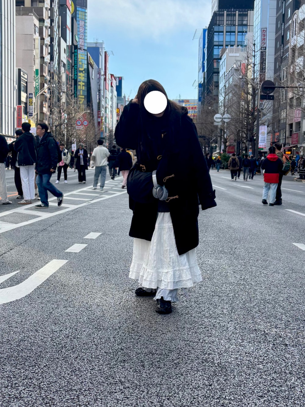 MARGARET HOWELLのダッフルコートを使った人気ファッション