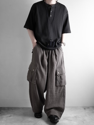 「RUUBON（ルーボン）の【RUUBON】henley neck half sleeve Tee / ヘンリーネックハーフスリーブTシャツ（Tシャツ/カットソー）」を使った、hopeさん（メンズ・168cm）の夏コーディネート