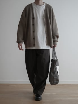 「remer（リメール）のアイテム（スラックス）」を使った、hopeさん（メンズ・168cm）の冬コーディネート