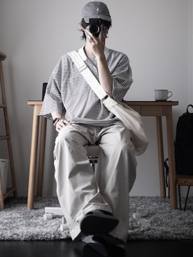 「MASONPRINCE（メイソンプリンス）のルーズフィット ワンポイントロゴ ナイロン パラシュートパンツ XXK4273【MASONPRINCE】【2024SS】（カーゴパンツ）」を使った、hopeさん（メンズ・168cm）の夏コーディネート