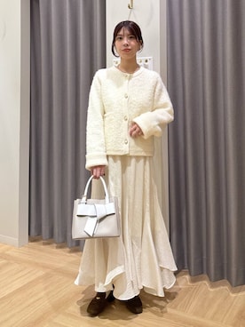 「アイテム（チョーカー）」を使った、みゆみゆさん（レディース・154cm）の秋コーディネート