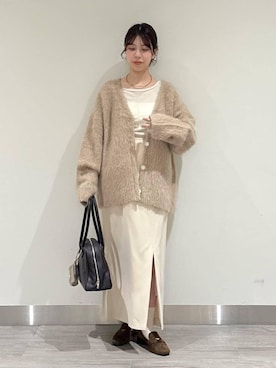 「デート/ロマンティック」｜「アイテム（トートバッグ）」を使った、みゆみゆさん（レディース・154cm）の秋コーディネート