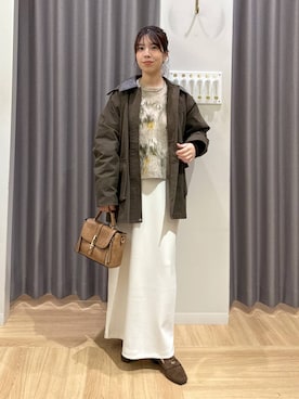 「アイテム（チョーカー）」を使った、みゆみゆさん（レディース・154cm）の秋コーディネート