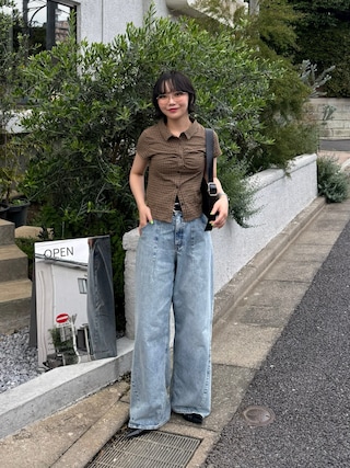 「OSOI(オソイ)の【一部別注】<OSOI>FOLDER BROT バッグ(ショルダーバッグ)」を使った、オクユウカさん(レディース・159cm)の春コーディネート