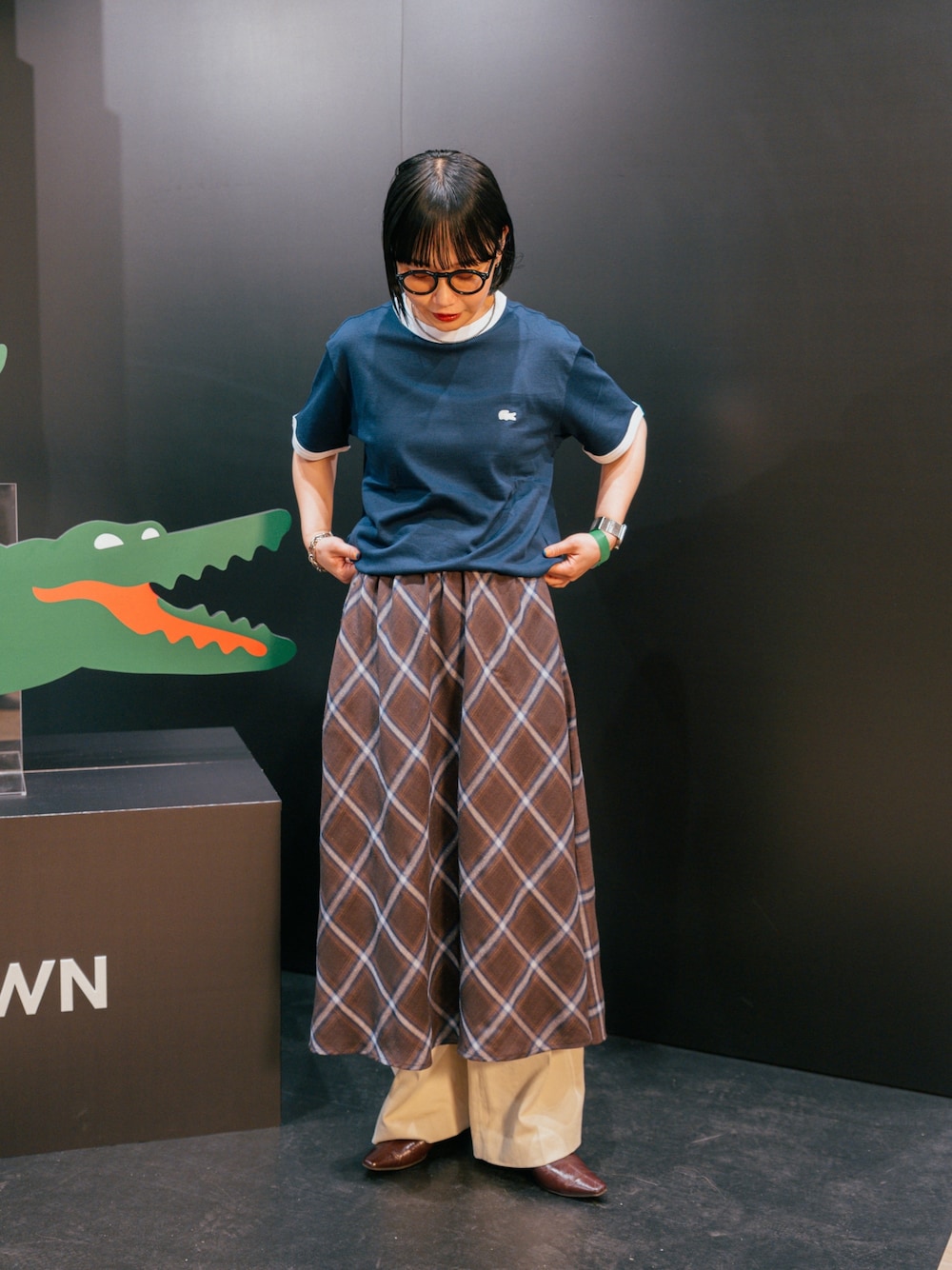 6(ROKU)＞コットンレーヨン タックパンツを使った人気