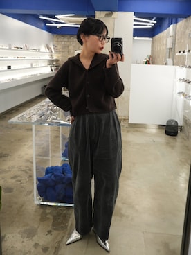 「アイテム（パンプス）」を使った、オクユウカさん（レディース・159cm）の秋コーディネート