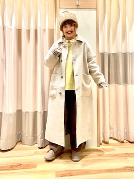 「ロゴニット」｜「アイテム（ニットキャップ/ビーニー）」を使った、えりさん（レディース・150cm）の冬コーディネート