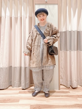 「羽織り」｜「アイテム（チュニック）」を使った、えりさん（レディース・150cm）の秋コーディネート