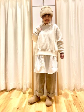 「センタープレスパンツ」｜「アイテム（ニットキャップ/ビーニー）」を使った、えりさん（レディース・150cm）の冬コーディネート