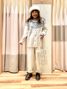 「メロートップス」｜「アイテム（帽子）」を使った、えりさん（レディース・150cm）の冬コーディネート