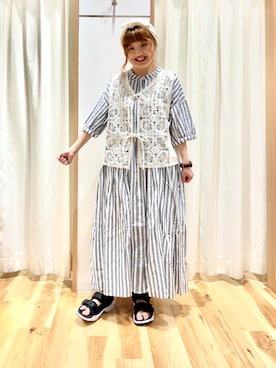 「Samansa Mos2（サマンサ モスモス）のモチーフレースベスト（ベスト）」を使った、えりさん（レディース・150cm）の夏コーディネート