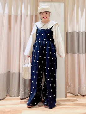 「ガーリーコーデ」｜「アイテム（サロペット/オーバーオール）」を使った、えりさん（レディース・150cm）の春コーディネート