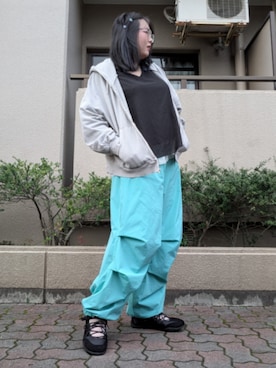「しまむら（シマムラ）のアイテム（タンクトップ）」を使った、にんじんさん（レディース・164cm）の春コーディネート