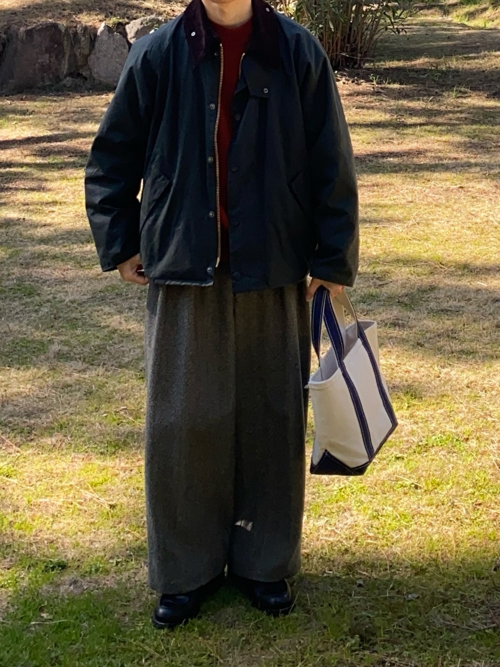 「シンプルスタイル、今日のコーデ、春、大人カジュアル、ootd、バブアー、barbour、LL.Bean、forme、ULTERIOR、crepuscule」｜「BarbourのTRANSPORT WAX（ブルゾン、グリーン系）」を使った、fakeさん（メンズ・161cm）の冬コーディネートの1枚目の写真