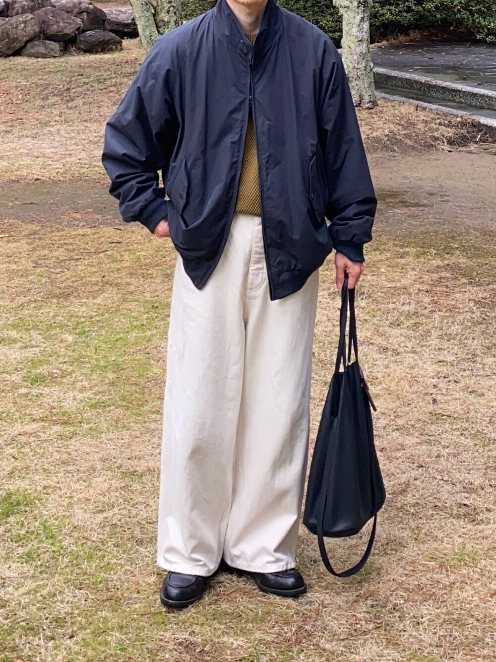 「今日のコーデ、春色、outfit、メンズコーデ、ootd、ATON、crepuscule、キレイめカジュアル」｜「ATONのアイテム（ジャケット/アウター、ブラック系）」を使った、fakeさん（メンズ・161cm）の春コーディネートの1枚目の写真