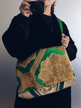 「アイテム（メッセンジャーバッグ）」を使った、飾人-shokunin-さん（レディース・153cm）の冬コーディネート