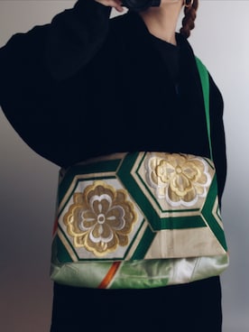 「アイテム（メッセンジャーバッグ）」を使った、飾人-shokunin-さん（レディース・153cm）の冬コーディネート