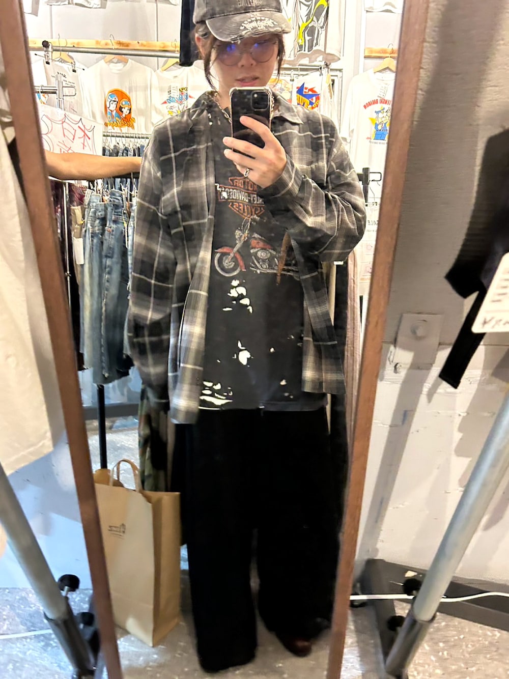 「古着コーデ、古着好きな人と繋がりたい、古着屋巡り、ハーレーダビッドソン、ラルフローレン」｜「古着のアイテム（その他パンツ、ブラック系）」を使った、YUさん（メンズ・169cm）の夏コーディネートの1枚目の写真