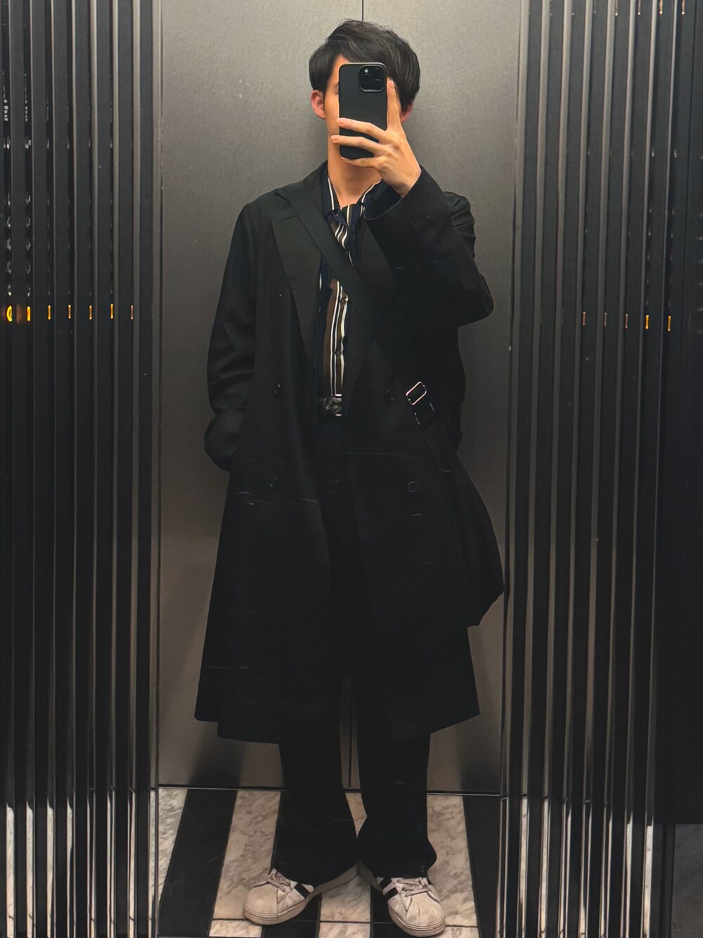 Lui's（ルイス）の「ローブコート（チェスターコート）」 - WEAR