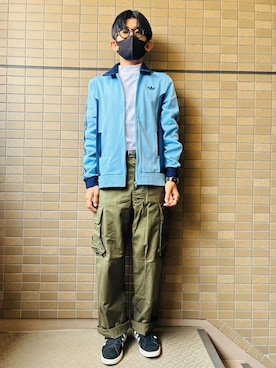 「adidas（アディダス）のアイテム（ジャケット/アウター）」を使った、sakuさん（メンズ・168cm）の春コーディネート