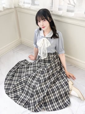「an another angelus（アンアナザーアンジェラス）のレースリボンタイ付き5分袖ブラウス/fint フィント（シャツ/ブラウス、グレー系）」を使った、F i.n.tさん（レディース・158cm）の春コーディネート