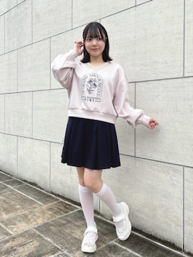 「刺繍」｜「アイテム（スウェット）」を使った、F i.n.tさん（レディース・154cm）の冬コーディネート