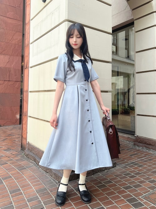 スカーフタイ付きバイカラーワンピース　【1枚で快適】夏服　Fi.n.t セール】スカーフタイ付きバイカラーワンピース 【1枚で快適