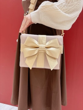 「アイテム（ジャンパースカート）」を使った、F i.n.tさん（レディース・152cm）の冬コーディネート