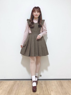 「アイテム（ジャンパースカート）」を使った、F i.n.tさん（レディース・150cm）の秋コーディネート