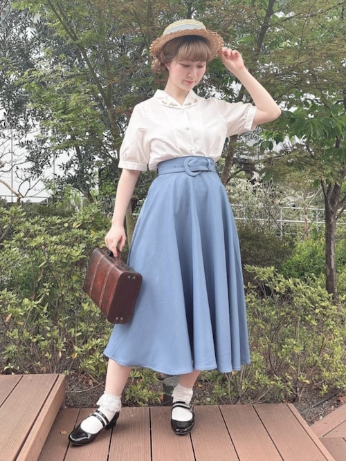 F i.n.t オンラインストアF i.n.tさんのハット「ヴィンテージ風サイドリボンカンカン帽/fint(F i.n.t|フィント)」を使ったコーディネート