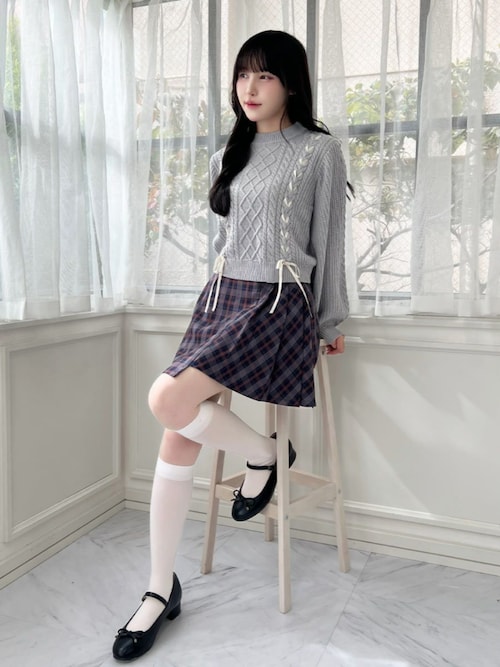 ダブルレースアップケーブルニットプルオーバー（ニット/セーター）｜F