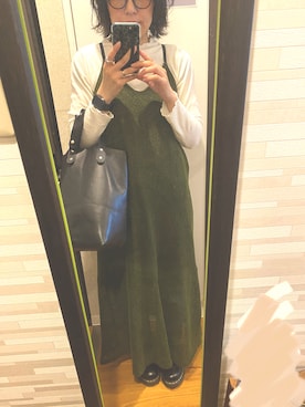 「OMNES（オムネス）のアイテム（バッグ）」を使った、AsaMi◡̈Tpさん（レディース・157cm）の秋コーディネート