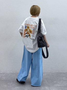 「PBLIM（ページボーイリム）の《UNISEX》10ポケットボストンバッグ（ボストンバッグ、ブラック系）」を使った、anninさん（レディース・152cm）の春コーディネート