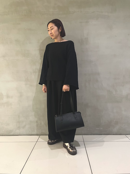 Au BANNISTER サンダル チャームベルトグルカサンダル