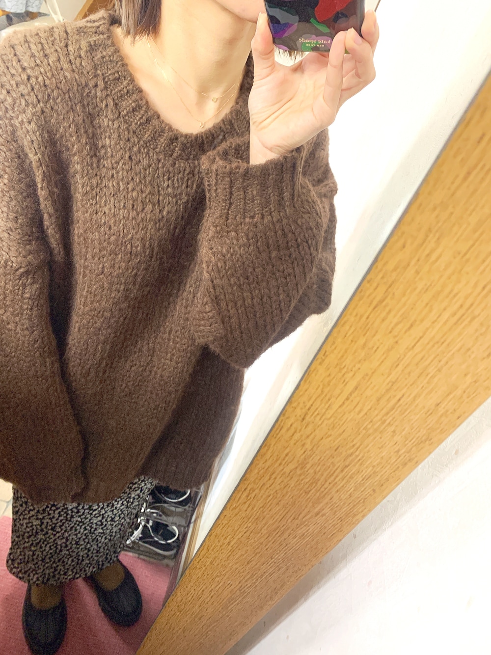 「オトナ女子、シンプルコーデ、ニット、ゆったりコーデ、今日のコーデ、おしゃれさんと繋がりたい」｜「REMMEのアイテム（ブーツ、ブラウン系）」を使った、みむさん（レディース・156cm）の冬コーディネートの1枚目の写真