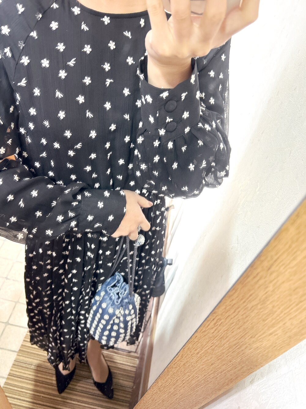 「ワンピース、結婚式、お洒落さんとつながりたい」｜「ZARAのアイテム（ワンピース/ドレス、ブラック系）」を使った、みむさん（レディース・156cm）の冬コーディネートの1枚目の写真