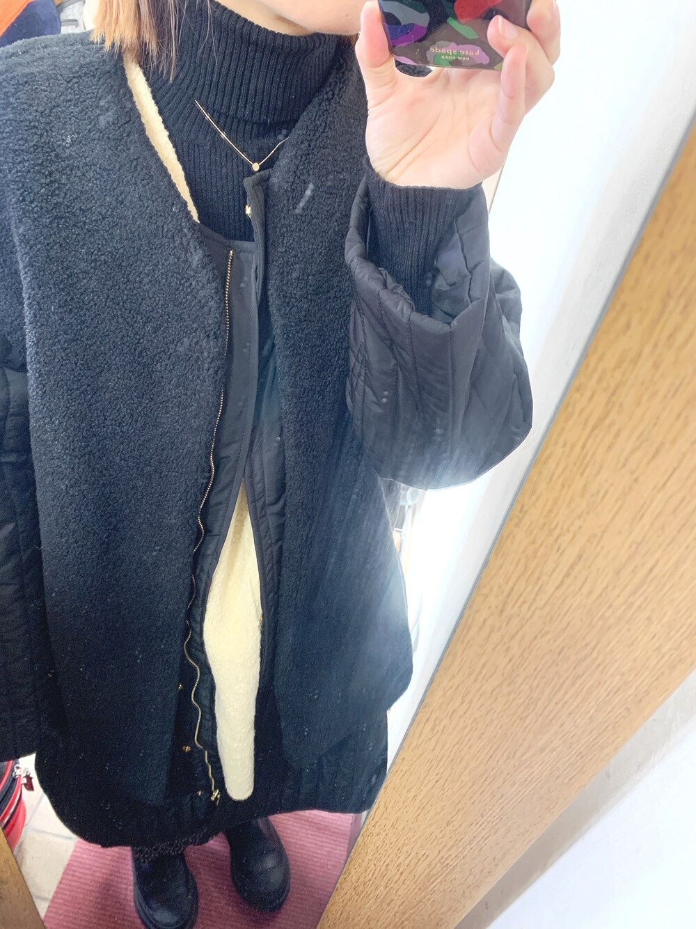 「オトナカジュアル、今日のコーデ、休日スタイル、ビッグシルエット、おしゃれさんと繋がりたい、カジュアル」｜「NANO universeのLB.04/ボアベスト×縦キルトコート セットアウター（ノーカラーコート、ブラック系）」を使った、みむさん（レディース・156cm）の冬コーディネートの1枚目の写真