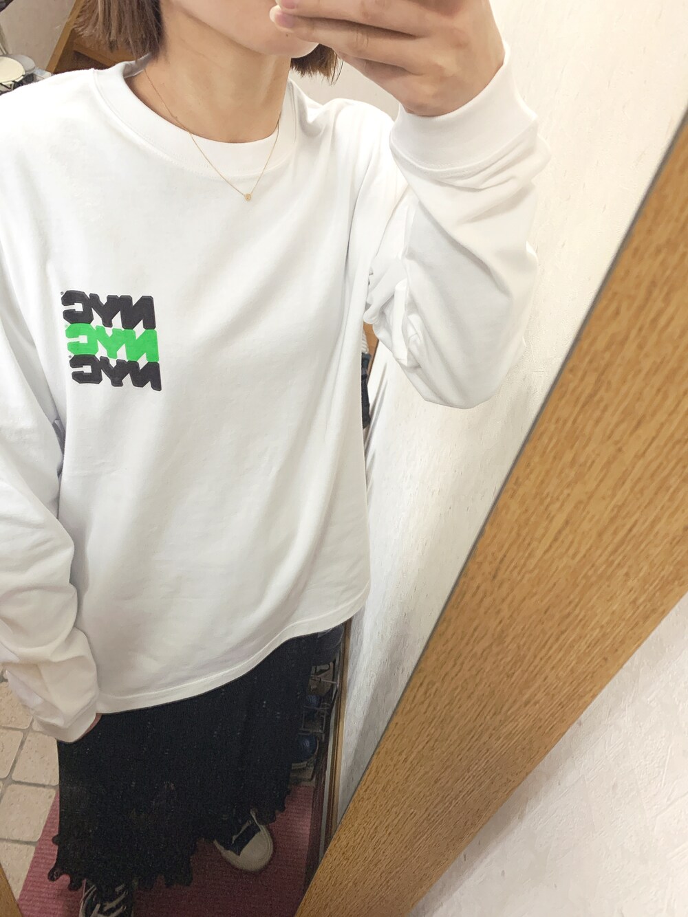 「お洒落さんとつながりたい、休日スタイル、大人カジュアル、ゆるコーデ、コンバース、Tシャツ、ロンT」｜「B.C STOCKの《予約》レース チビプリーツスカート◆（スカート、その他）」を使った、みむさん（レディース・156cm）の春コーディネートの1枚目の写真