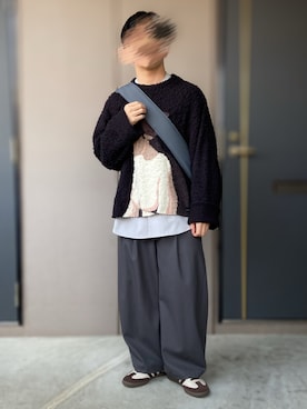 「UNITED TOKYO（ユナイテッドトウキョウ）の【大人気新色入荷】バレルチノパンツ ハイツイストコットン　｜大人気/防シワ/ハリ感/ドライタッチ/チノパンツ/オールシーズン/コットン100％/ワイドパンツ/タック（チノパンツ、グレー系）」を使った、おます@低身長(159cm)さん（メンズ・159cm）の春コーディネート