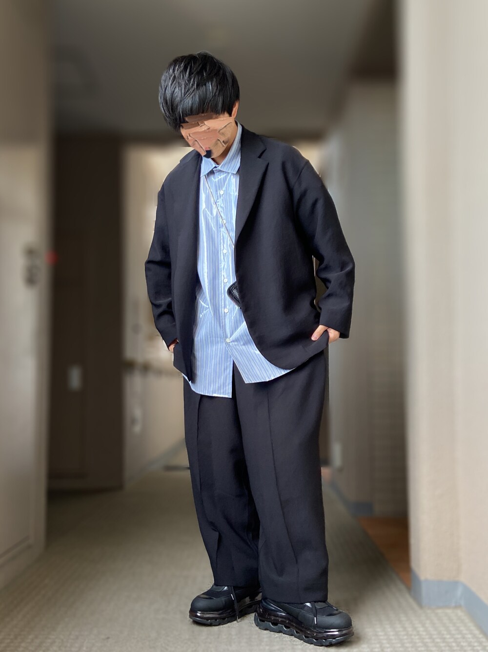 「エナメル、セットアップ、UNITED ARROWS & SONS、DaisukeObana、UNITED TOKYO、ハイソールスニーカー、SHAREEF、HIDAKA、革小物」｜「UNITED ARROWS & SONSのUNITED ARROWS & SONS by DAISUKE OBANA PE WIDE PANTS 19AW（その他パンツ、ブラック系）」を使った、おます@低身長(159cm)さん（メンズ・159cm）の秋コーディネートの1枚目の写真