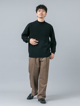 「URBAN RESEARCH ROSSO MEN（アーバンリサーチロッソメン）のハミルトンラムズウールモックネックニット（ニット/セーター、ブラック系）」を使った、horiguchiさん（メンズ・172cm）の秋コーディネート