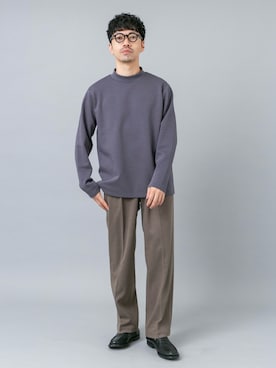 「URBAN RESEARCH ROSSO MEN（アーバンリサーチロッソメン）のハイパフォーマンスSTANDARDモックネックTシャツ（Tシャツ/カットソー、グレー系）」を使った、horiguchiさん（メンズ・172cm）の秋コーディネート