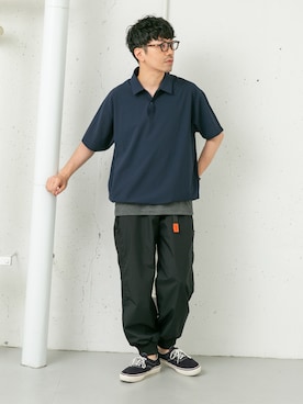 「URBAN RESEARCH ROSSO MEN（アーバンリサーチロッソメン）の『WEB限定』『XLサイズあり』『吸水速乾』Air Stretch ポロシャツ（ポロシャツ、ブルー系）」を使った、horiguchiさん（メンズ・172cm）の春コーディネート