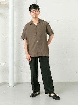 「URBAN RESEARCH ROSSO MEN（アーバンリサーチロッソメン）の『イージーケア』『XLサイズあり』アーバンリラックスリネンオープンカラーシャツ（シャツ/ブラウス、グリーン系）」を使った、horiguchiさん（メンズ・172cm）の春コーディネート